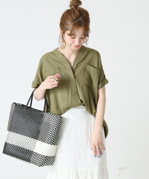 B.C STOCK（ベーセーストック）の「リヨセルスキッパーシャツ（シャツ/ブラウス・レディース・ブラック/カーキ・FREE）」の8枚目の写真