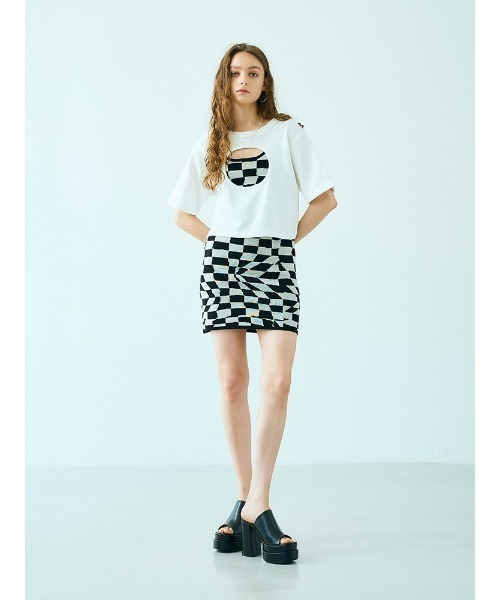 ENVYM(アンビー)の「ホールレイヤーTEE(Tシャツ/カットソー・レディース・ホワイト/ブラック・FREE)」の5枚目の写真