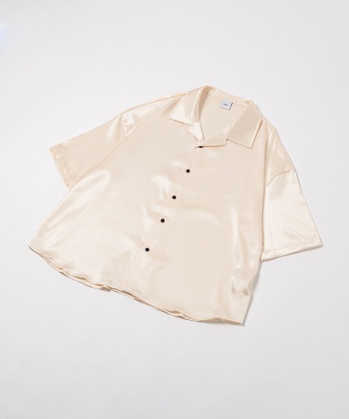 neez.（ニーズ）の「オーバーサイズサテンシャツ（シャツ/ブラウス・メンズ・ホワイト/ブルー/ミント/テラコッタ・SMALL/MEDIUM/LARGE）」の15枚目の写真