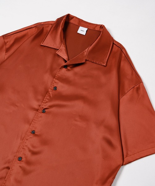 neez.（ニーズ）の「オーバーサイズサテンシャツ（シャツ/ブラウス・メンズ・ホワイト/ブルー/ミント/テラコッタ・SMALL/MEDIUM/LARGE）」の19枚目の写真