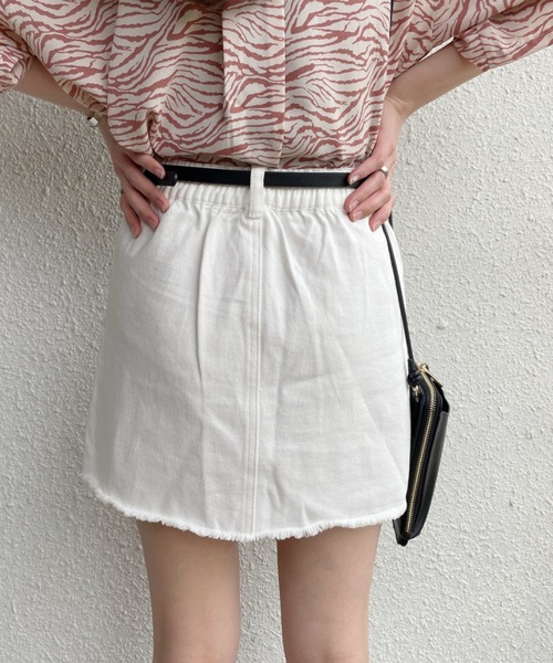 nemne store（ネンネストア）の「クラッシュデニム台形ミニスカート（スカート・レディース・ブラック/オフホワイト/ブルー・SMALL/MEDIUM）」の10枚目の写真