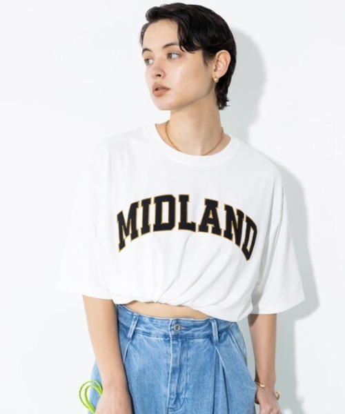 koe(コエ)の「【ジェンダーレス】ワッペン刺繍アーチロゴ半袖Tシャツ*(Tシャツ/カットソー・レディース・ホワイト系その他/ホワイト/グリーン/ブラック・M/L/XL)」の1枚目の写真