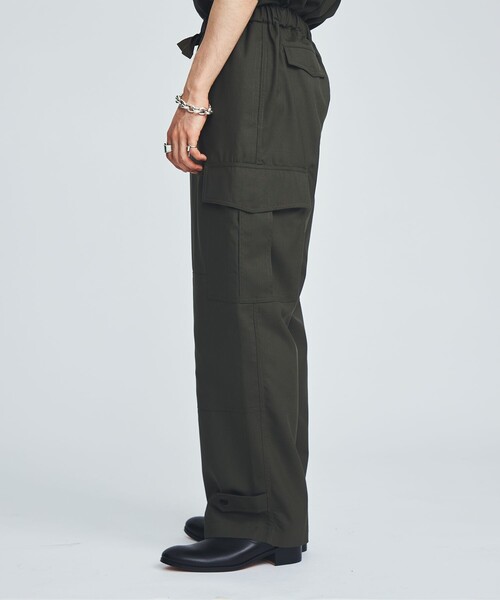 marka（マーカ）の「STUDIOUS別注 CARGO PANTS（カーゴパンツ・メンズ・ホワイト/ブラック/カーキ・1/2）」の20枚目の写真