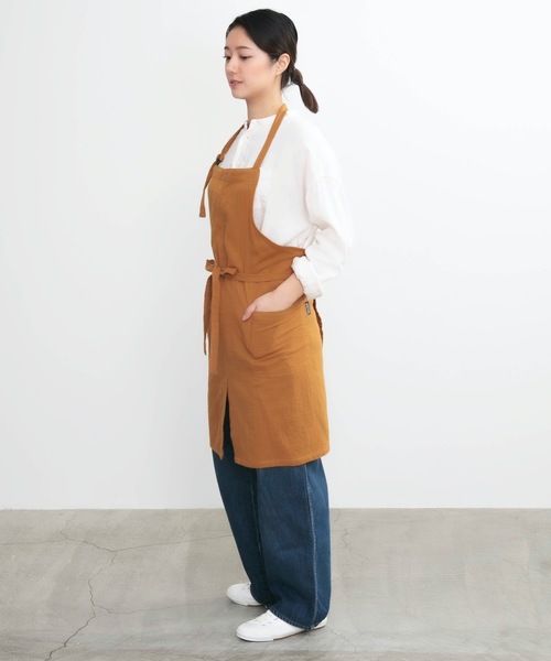 COCO WALK（ココウォーク）の「COCO WALK:やさしいガーゼのエプロン（エプロン・レディース・パープル/キャメル/イエロー/グリーン/カーキ/ライトグレー/ミント・FREE）」の22枚目の写真
