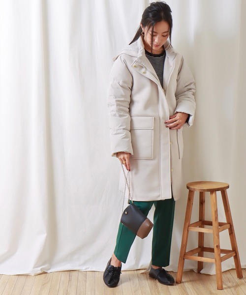 libelle more（リベル モア）の「ファイバーダウン×ダンボールカットソー異素材切替コート（ダウンジャケット/コート・レディース・モカ/ネイビー/ベージュ/ライトカーキ/ブラック/グレー・M/L）」の16枚目の写真