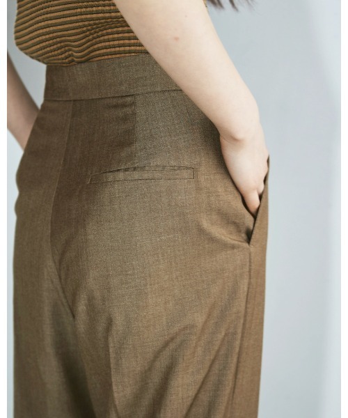 TODAYFUL（トゥデイフル）の「スムースタックトラウザース（デニムパンツ・レディース・チャコールグレー/キャメル・36inch/38inch）」の20枚目の写真