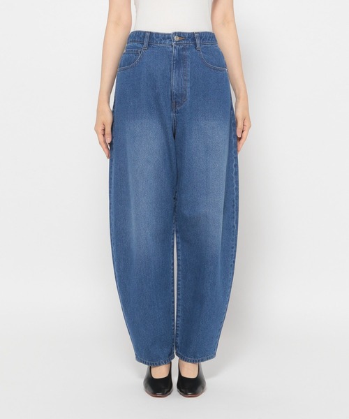 LEPSIM(レプシィム)の「カーブデニムパンツ 356528(デニムパンツ・レディース・ライトブルー/インディゴブルー/ネイビー・MEDIUM/LARGE)」の14枚目の写真