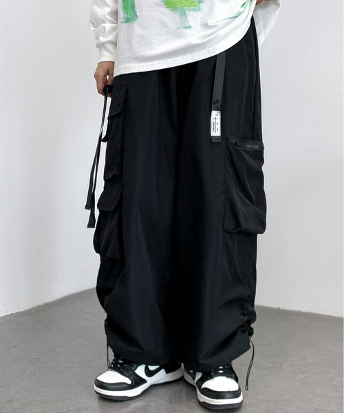neos（ネオス）の「【neos -addictive design-】ルーズシルエット 6ポケット ワイド バルーン パラシュートカーゴ パンツ（カーゴパンツ・メンズ・ブラック/カーキ・MEDIUM/LARGE/X-LARGE）」の8枚目の写真
