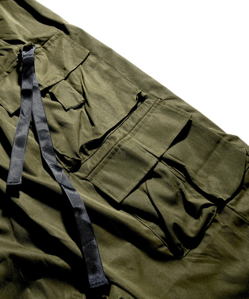 neos（ネオス）の「【neos -addictive design-】ルーズシルエット 6ポケット ワイド バルーン パラシュートカーゴ パンツ（カーゴパンツ・メンズ・ブラック/カーキ・MEDIUM/LARGE/X-LARGE）」の18枚目の写真