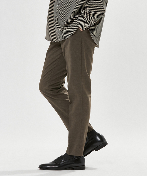 EDIFICE(エディフィス)の「"E"TROUSERS(E-1)ツイル スリム テーパード スラックス(スラックス・メンズ・ブラック/ベージュ/カーキ・LARGE/SMALL/MEDIUM)」の7枚目の写真