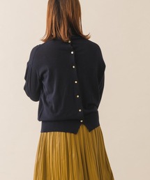 【KATHARINE ROSS】margaux メリノウールバックボタンタートルニット