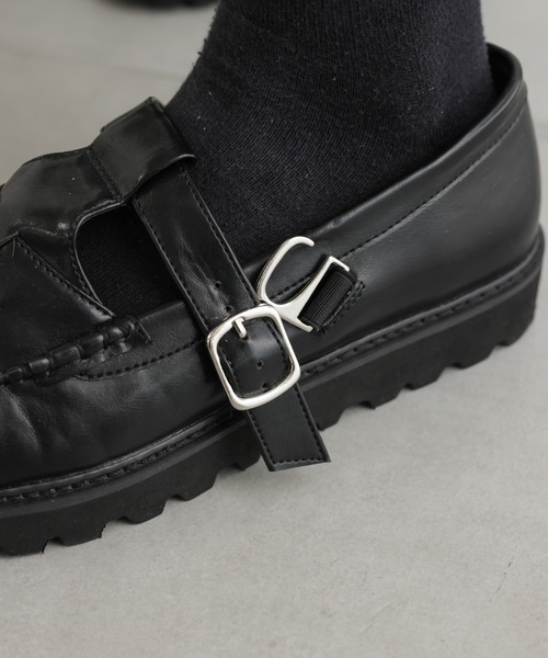 COLONY 2139（コロニートゥーワンスリーナイン）の「Tストラップシューズ（ローファー・メンズ・ブラック・MEDIUM/LARGE）」の2枚目の写真