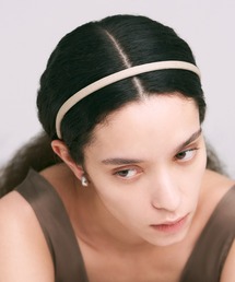 【IRIS 47】ops petite earring CON19