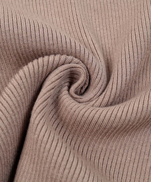 UR'S（ユアーズ）の「ゴールド釦スリーブハイネックニット（ニット/セーター・レディース・ブラック/オフホワイト/ダークネイビー/モカ/ライトイエロー・S/M/L）」の14枚目の写真