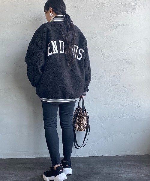 BEN DAVIS（ベンデイビス）の「[BEN DAVIS/ベンデイビス] 別注 ボアフリース バックロゴジャケット（その他アウター・レディース・ブラック/ホワイト/レオパード・M/L/XL）」の3枚目の写真