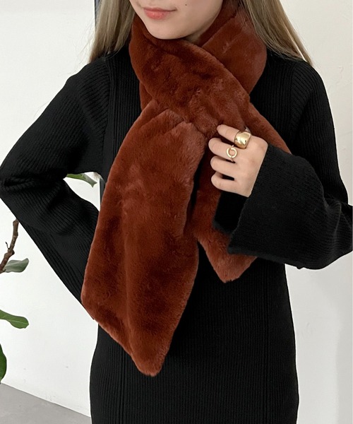 prose verse（プロズヴェール）の「エコファーティペット（マフラー・レディース・チャコールグレー/モカ/キャメル/グレイッシュベージュ/アイボリー・ﾌﾘ-）」の8枚目の写真