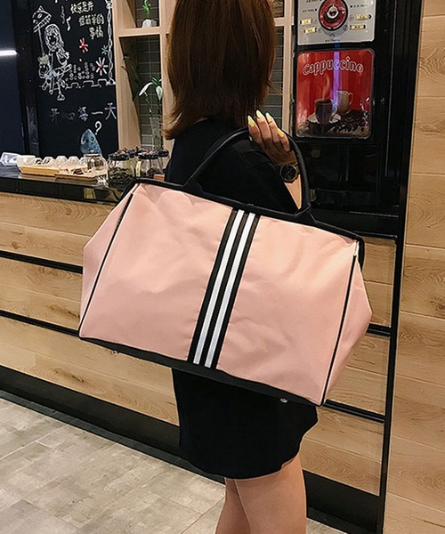LUGG NAGG(ラグナグ)の「がま口 ストライプテープ付き ボストンバッグ 旅行バッグ トラベルボストン ショルダーストラップ無しバージョン(ボストンバッグ・レディース・ピンク系その他3/ピンク系その他/ブラック系その他3/ピンク系その他2/ドット/マルチ/ブラック系その他5/その他/レッド系その他/チェック/ブラック系その他2/ブラック系その他4/ブラック/ブラック系その他・MEDIUM/LARGE)」の9枚目の写真
