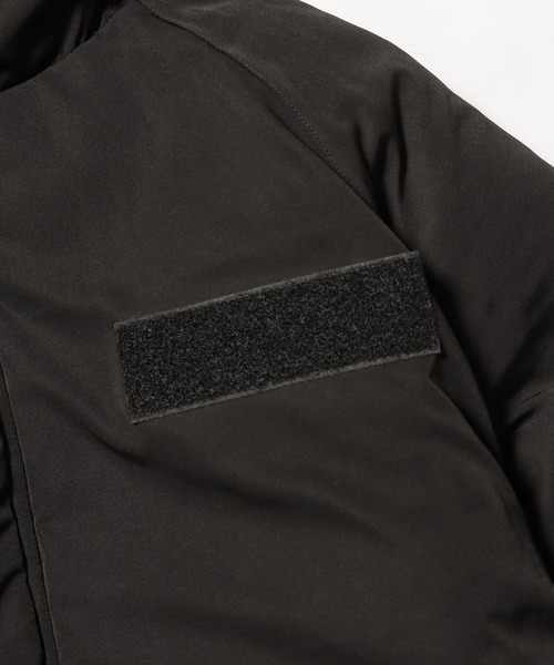 ROOPTOKYO(ループトウキョウ)の「DACTONショート丈スタンドカラーフライトタイプジャケット(ミリタリージャケット・メンズ・ブラック/オリーブ・M/L)」の17枚目の写真