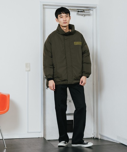 ROOPTOKYO(ループトウキョウ)の「DACTONショート丈スタンドカラーフライトタイプジャケット(ミリタリージャケット・メンズ・ブラック/オリーブ・M/L)」の4枚目の写真