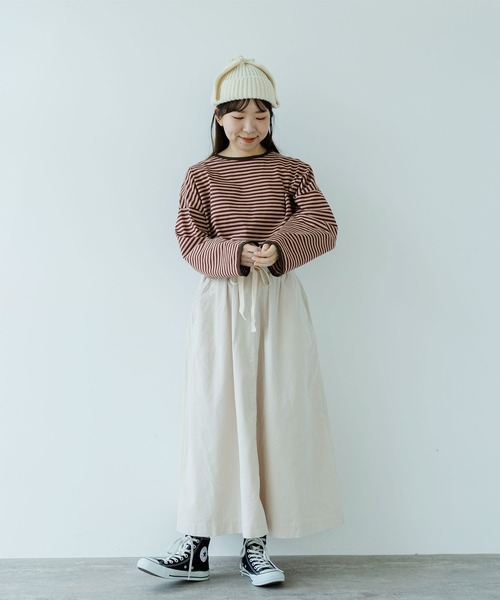 PAR ICI（パーリッシィ）の「ボーダー配色バインダー BIGカットソー（Tシャツ/カットソー・レディース・ネイビー/グリーン系その他/ブルー/グリーン/アイボリー/パープル/ダークグリーン/オレンジ系その他/ブラウン/ワインレッド/チャコールグレー/レッド・FREE）」の21枚目の写真