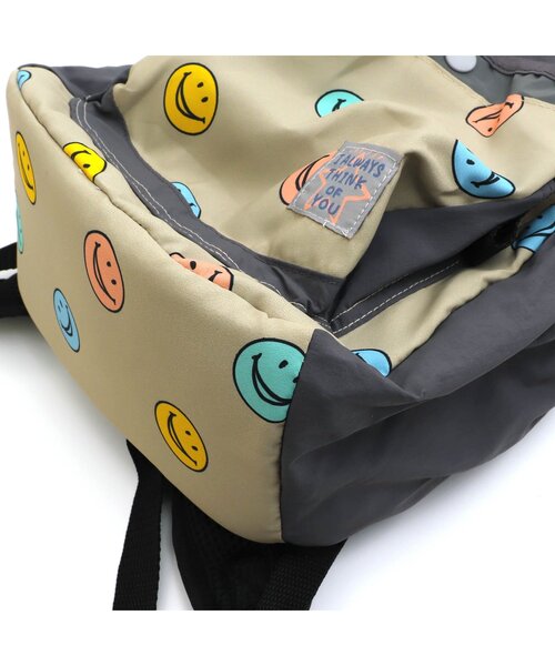 BREEZE（ブリーズ）の「【肩らくパッド】スマイルバックパック（バックパック/リュック・キッズ・ピンク/ベージュ/ブラック/ライム/サックスブルー/チェック/レインボー・MEDIUM/SMALL）」の11枚目の写真