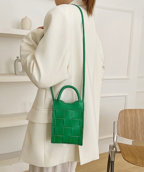 Doux Belle（ドゥーベル）の「キルティングデザインショルダーバッグ（ショルダーバッグ・レディース・ブラック/ベージュ/グリーン/ライトブラウン・FREE）」の17枚目の写真