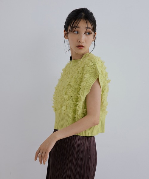 Jayro(ジャイロ)の「短丈ベスト(ニット/セーター・レディース・ミント/キナリ/ラベンダー・M)」の5枚目の写真