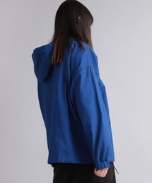 J2053 コットンオックスアノラックパーカーを使った人気