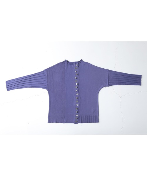 kOhAKU(コハク)の「『マルチボタンニットカーディガン』(カーディガン/ボレロ・レディース・グレイッシュブルー/ブラック・FREE)」の21枚目の写真