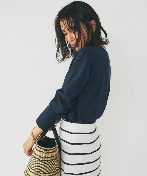 RIVE DROITE(リヴドロワ)の「リラックスムード漂う大人のロンT/フォントロゴロンT(Tシャツ/カットソー・レディース・ネイビー/ホワイト・FREE)」の9枚目の写真