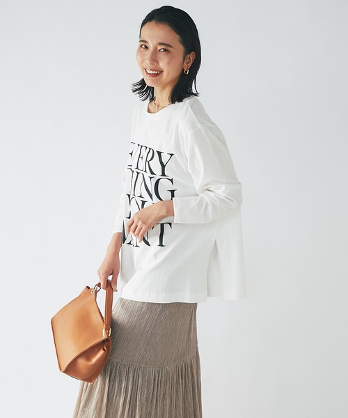 RIVE DROITE(リヴドロワ)の「リラックスムード漂う大人のロンT/フォントロゴロンT(Tシャツ/カットソー・レディース・ネイビー/ホワイト・FREE)」の12枚目の写真