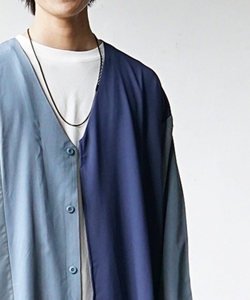 MinoriTY(マイノリティ)の「【MinoriTY】バイカラーロングカーディガン 切替 メンズ 無地 秋服 (カーディガン/ボレロ・メンズ・ベージュ/グレー・M/L/S)」の11枚目の写真