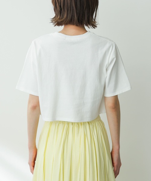 SENSE OF PLACE by URBAN RESEARCH（センスオブプレイスバイアーバンリサーチ）の「グラフィッククロップドTシャツ(半袖)（Tシャツ/カットソー・レディース・その他1/その他2/その他3・ONE）」の5枚目の写真