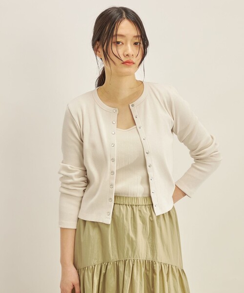 SHIPS（シップス）の「〈手洗い可能〉PLA ライト テレコ ショート カーディガン◇（カーディガン/ボレロ・レディース・ダークグレー/イエロー/オフホワイト・ONE SIZE）」の17枚目の写真