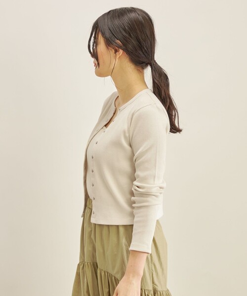 SHIPS（シップス）の「〈手洗い可能〉PLA ライト テレコ ショート カーディガン◇（カーディガン/ボレロ・レディース・ダークグレー/イエロー/オフホワイト・ONE SIZE）」の20枚目の写真