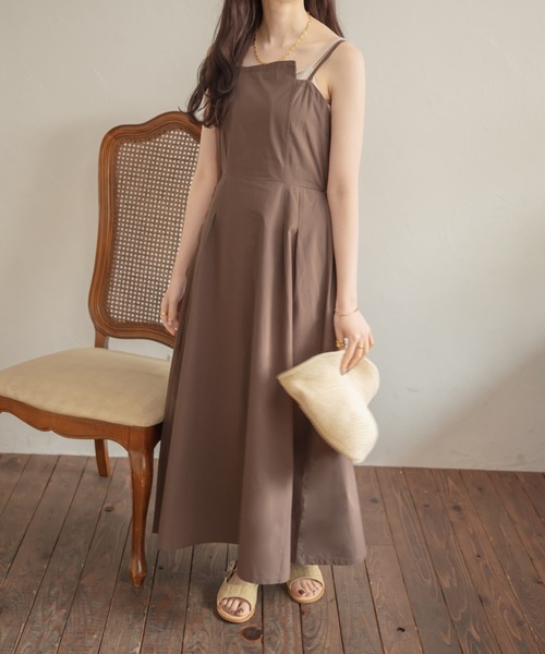 Ambre Neige(アンブルネージュ)の「アシメフレアキャミワンピース/【WEB/EC限定商品】(ワンピース・レディース・ライトベージュ/ダークブラウン・FREE)」の6枚目の写真