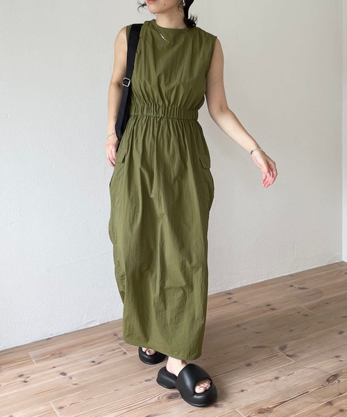 wee9s（ウィークス）の「hop step jump sandals / 超軽量！ホップステップジャンプサンダル（サンダル・レディース・ブラック/アイボリー・S/M/L）」の8枚目の写真