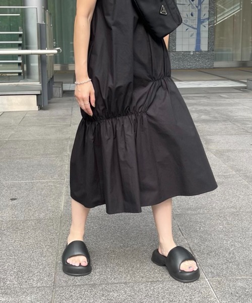 wee9s（ウィークス）の「hop step jump sandals / 超軽量！ホップステップジャンプサンダル（サンダル・レディース・ブラック/アイボリー・S/M/L）」の18枚目の写真