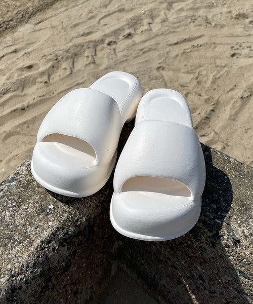 wee9s（ウィークス）の「hop step jump sandals / 超軽量！ホップステップジャンプサンダル（サンダル・レディース・ブラック/アイボリー・S/M/L）」の22枚目の写真