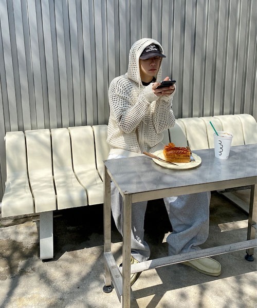HOLY IN CODE（ホーリーインコード）の「HOLY IN CODE No.9423 net hood KNIT ZIP-UP（パーカー・メンズ・クリーム・FREE）」の10枚目の写真