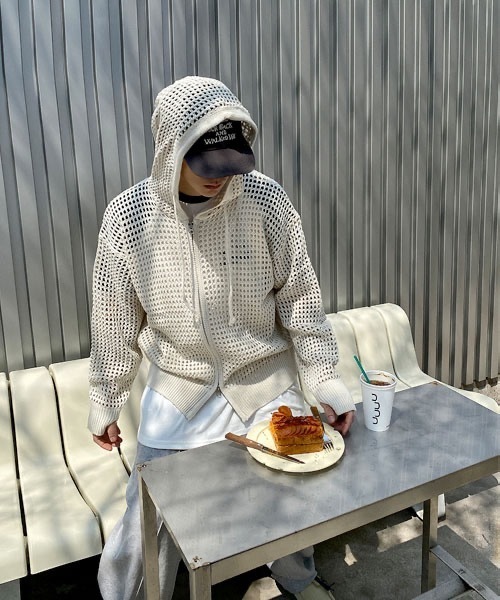 HOLY IN CODE（ホーリーインコード）の「HOLY IN CODE No.9423 net hood KNIT ZIP-UP（パーカー・メンズ・クリーム・FREE）」の11枚目の写真