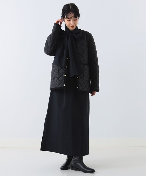 Traditional Weatherwear（トラディショナルウェザーウェア）の「Traditional Weatherwear × Demi-Luxe BEAMS / 別注 ARKLEY キルト ミドルコート（ブルゾン・レディース・ブラック/ブラウン系その他2・36/34）」の4枚目の写真