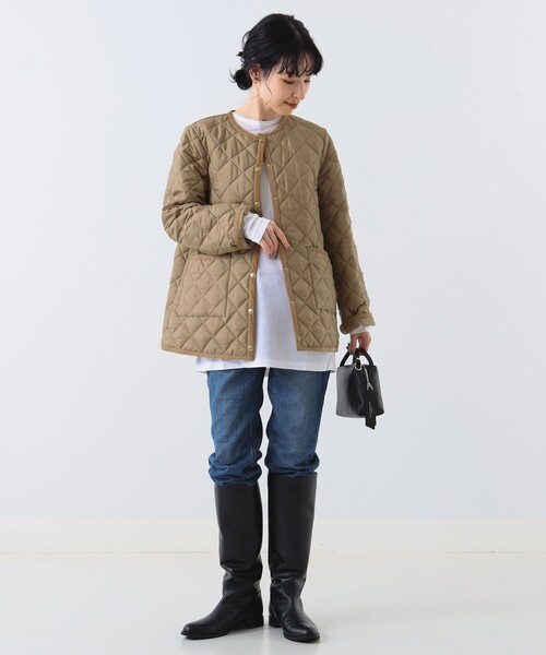 Traditional Weatherwear（トラディショナルウェザーウェア）の「Traditional Weatherwear × Demi-Luxe BEAMS / 別注 ARKLEY キルト ミドルコート（ブルゾン・レディース・ブラック/ブラウン系その他2・36/34）」の17枚目の写真