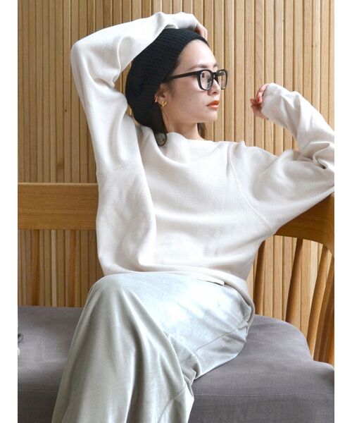 Ungrid（アングリッド）の「ハニカムロングスリーブTee（Tシャツ/カットソー・レディース・チャコールグレー/ピンク/アイボリー・FREE）」の4枚目の写真