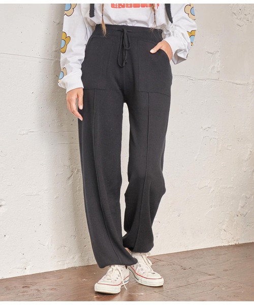 anap mimpi（アナップミンピ）の「センターラインニットジョガーパンツ（その他パンツ・レディース・グレイッシュベージュ/ブラック・FREE）」の2枚目の写真