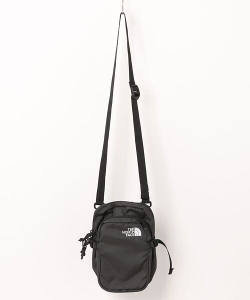THE NORTH FACE(ザノースフェイス)の「THE NORTH FACE/ザ・ノース・フェイス ショルダーバック BOULDER MINI SHOULDER 3L NM72358(ショルダーバッグ・メンズ・ブラック/グレー/カーキ/ライトグレー/グレイッシュブルー/サンドベージュ/オフホワイト/ダークラベンダー/ダークグリーン・FREE)」の14枚目の写真