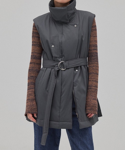 PUBLIC TOKYO（パブリックトウキョウ）の「キルティングスタンドカラージレ（ダウンベスト・レディース・マルチ/アイボリー/ブラック・FREE）」の11枚目の写真