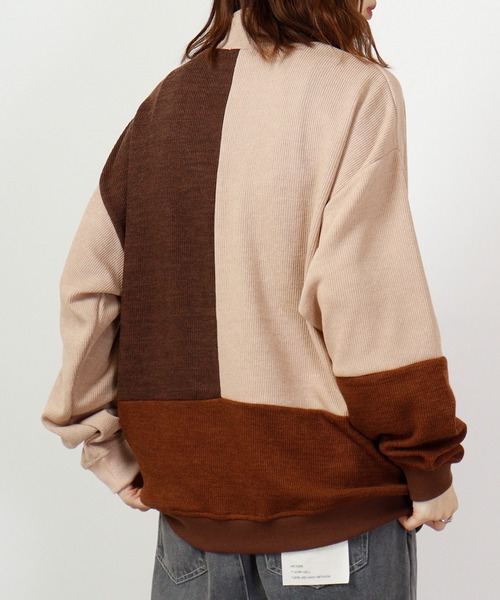 ATELANE（アテレーン）の「異素材パネル切替ハーフジップ（スウェット・メンズ・ベージュ/チャコール・L/M/XL）」の11枚目の写真