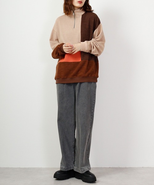 ATELANE（アテレーン）の「異素材パネル切替ハーフジップ（スウェット・メンズ・ベージュ/チャコール・L/M/XL）」の12枚目の写真