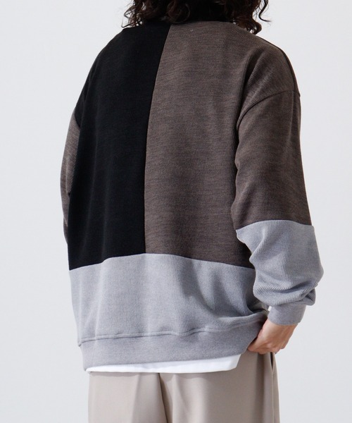ATELANE（アテレーン）の「異素材パネル切替ハーフジップ（スウェット・メンズ・ベージュ/チャコール・L/M/XL）」の6枚目の写真